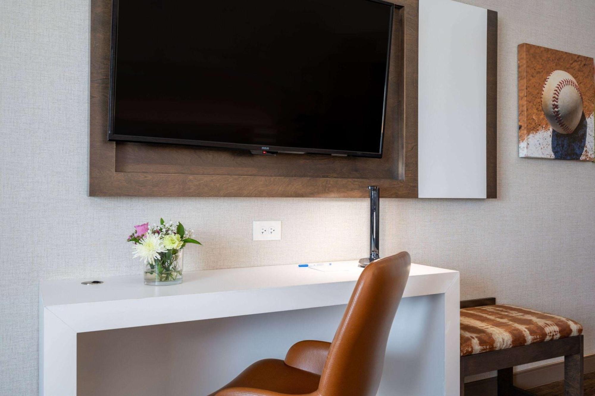 Wyndham Westfield Otel Dış mekan fotoğraf