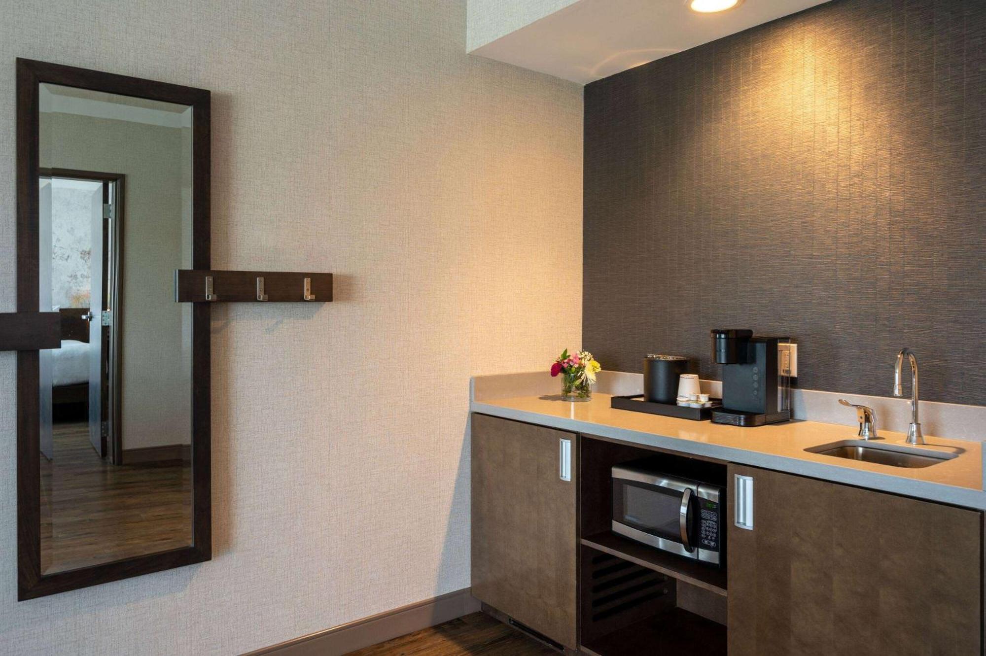 Wyndham Westfield Otel Dış mekan fotoğraf
